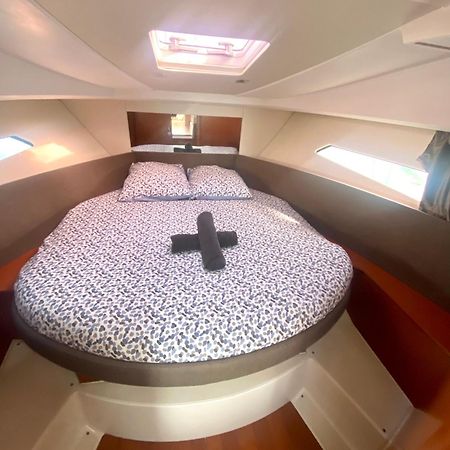 Une nuit insolite sur un bateau à La Rochelle La Rochelle (Charente-Maritime) Exterior foto